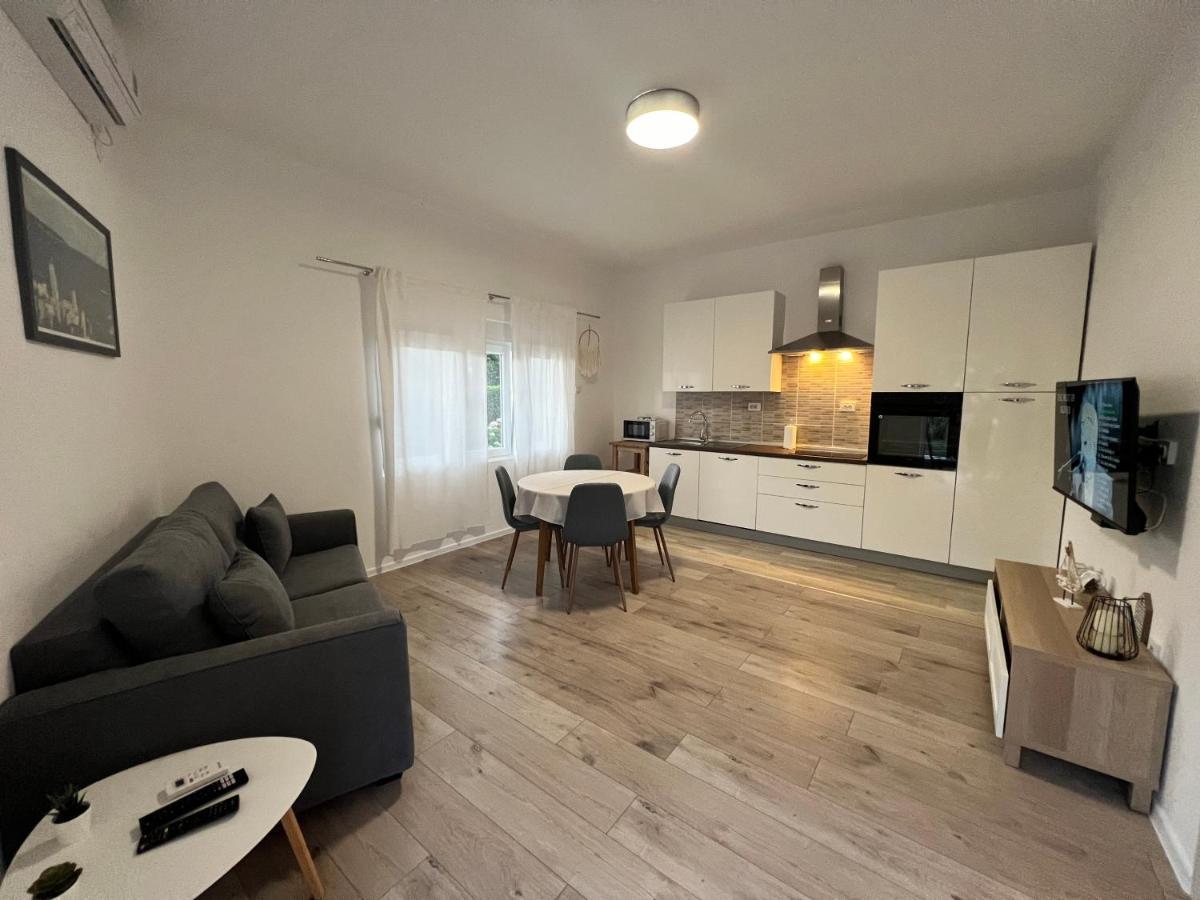 Kaala Apartments Supetarska Draga Luaran gambar